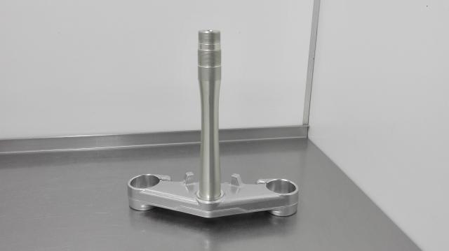 Piastra inferiore forcella anteriore YZF R6 2003-2004